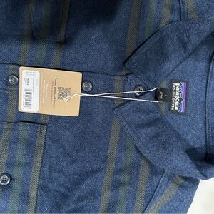 NWT Patagonia Blue and Green Striped Long Sleeve Shirt